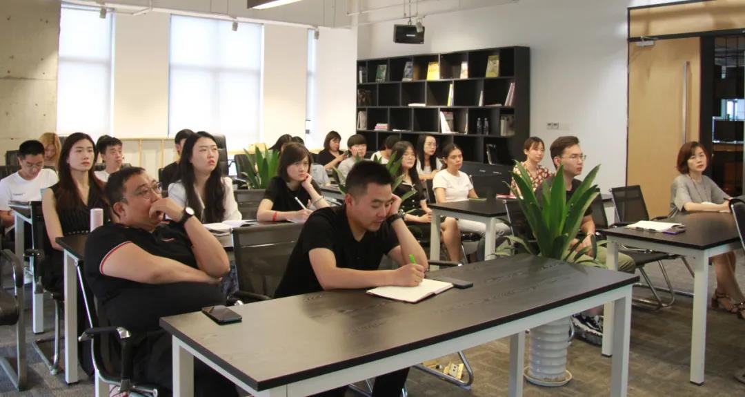 60ebf1cf4fdda.jpg 60ebf1cf4fdda.jpg