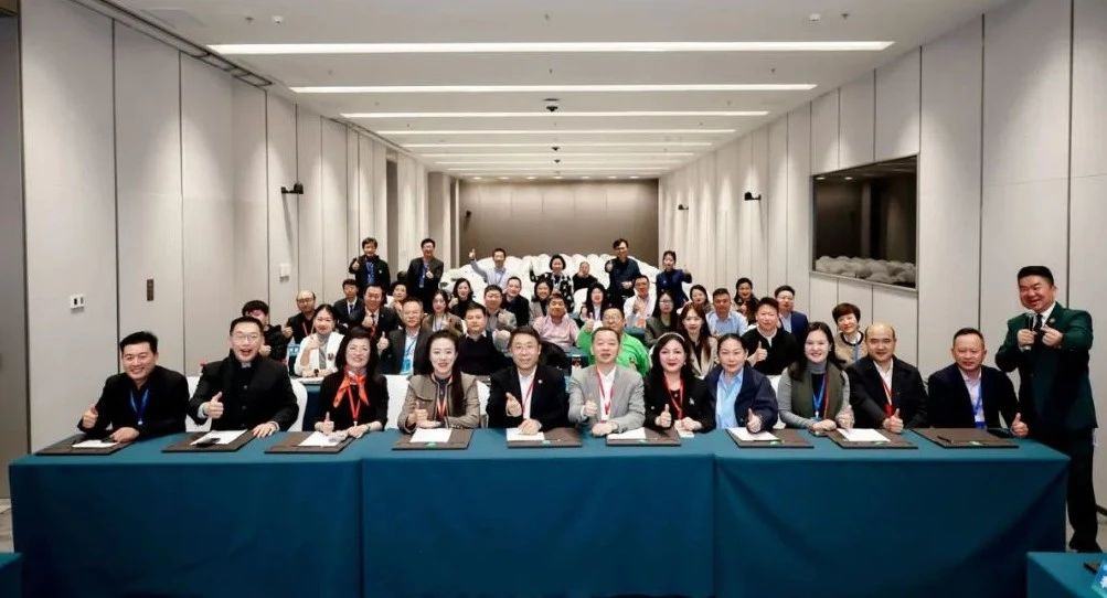 6768d4798d17e.jpg 6768d4798d17e.jpg